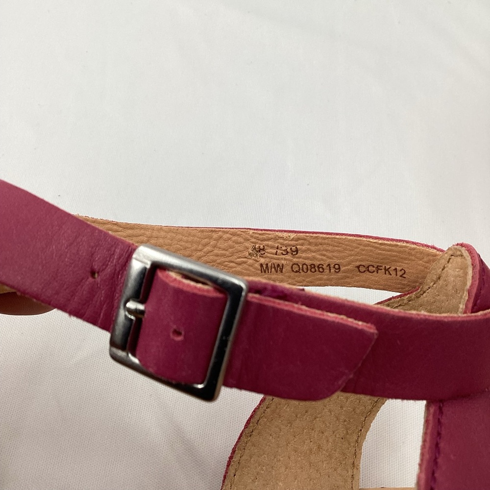 Korks  by Kork-Ease Sandals in Magenta - Picture 8 of 9